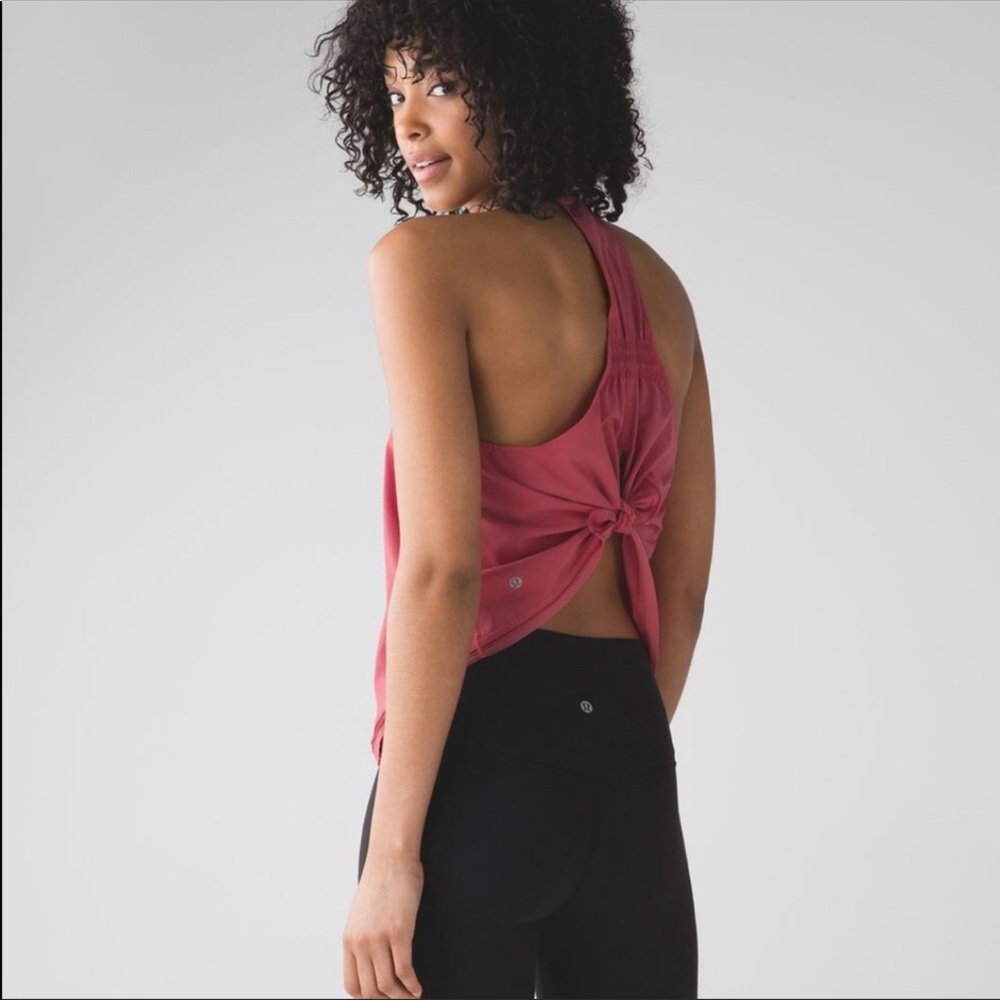 Lululemon tank top